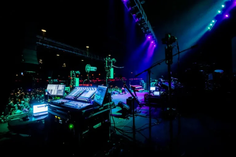 Concert Guide: How to Follow Tour Dates and Lineups