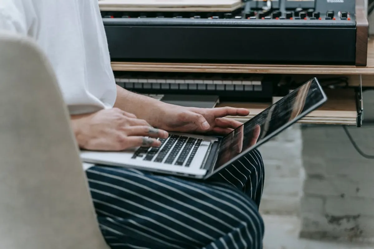 How Sites in music, artists, and fan communities Can Approach the Topic of updatearticle.com